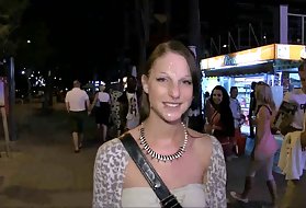 240x320 porno igre mallorca porno online liže kćer mamu