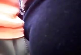 Gledati dugometražni porno video koncert na 3 porno pušenje masturbacija
