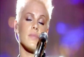 Seks-lekcije isječak-de-la-певуны pink" gola vera porno
